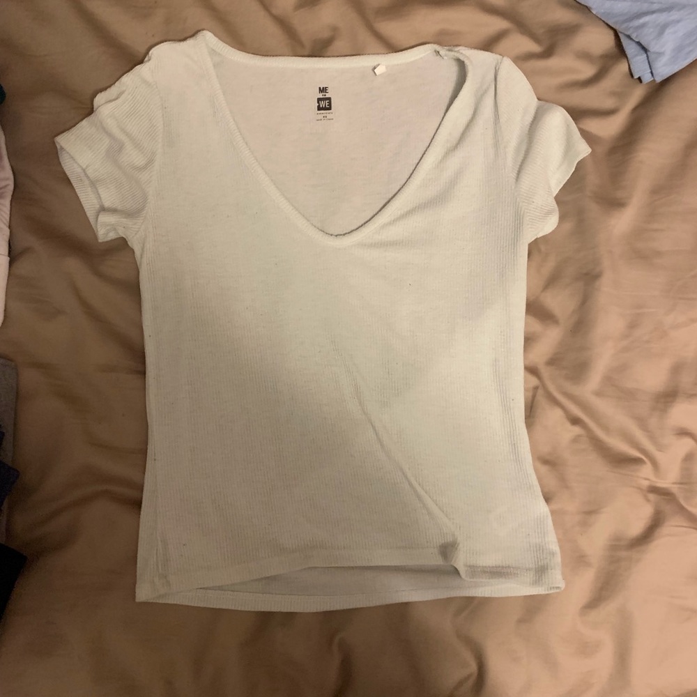 v-neck